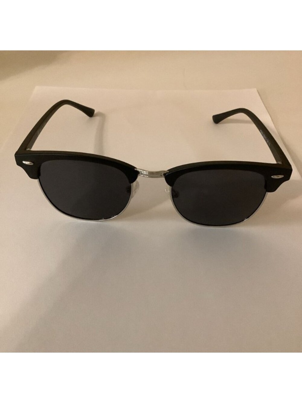 Polarized Sunglasses Semi-Rimless Black Frame, Preloved